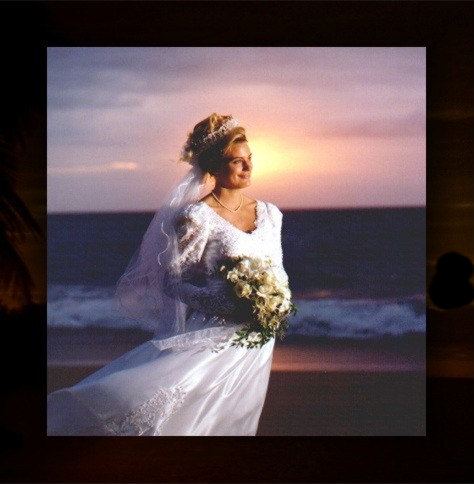 Tracy&CamWeddingJG8Black.jpg (45282 bytes)